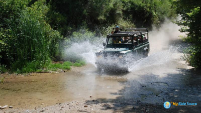 Jeep safari Side Turkey gif