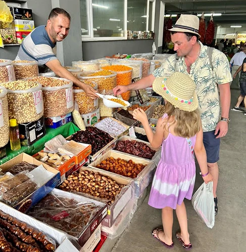 Side bazar